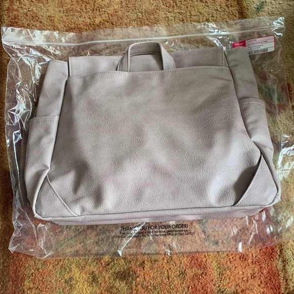 On Point Backpack - Picture 4 of 6